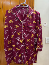 Load image into Gallery viewer, Burgundy Branded (updated on daraz)
